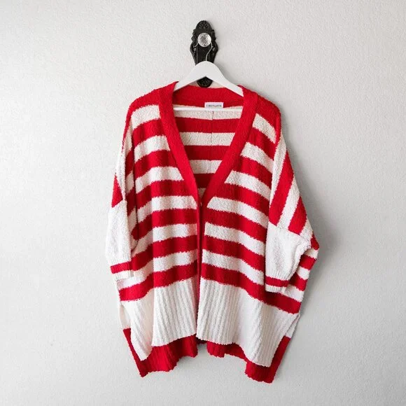 First Love Textured Striped Oversized Cardigan Sweater Small Red White Button - Picture 2 of 12